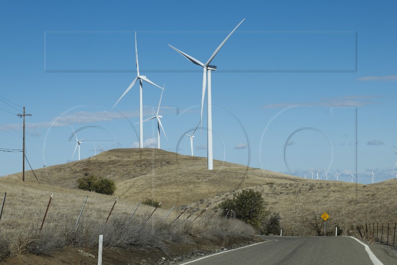 USA WIND TURBINE FARMS