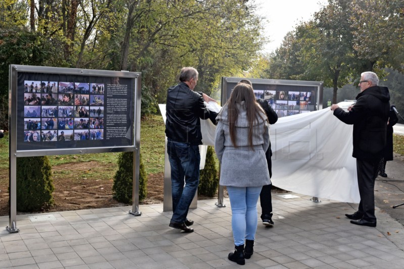 Svečano otkrivanje spomen-obilježja "Kolona sjećanja"