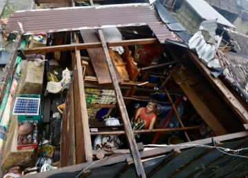 PHILIPPINES TYPHOON MAN-YI