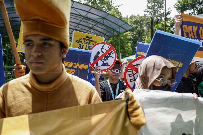 epaselect INDONESIA CLIMATE PROTEST