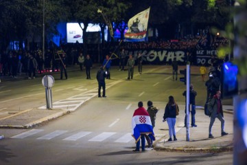 Split: Mimohod povodom Dana sjećanja