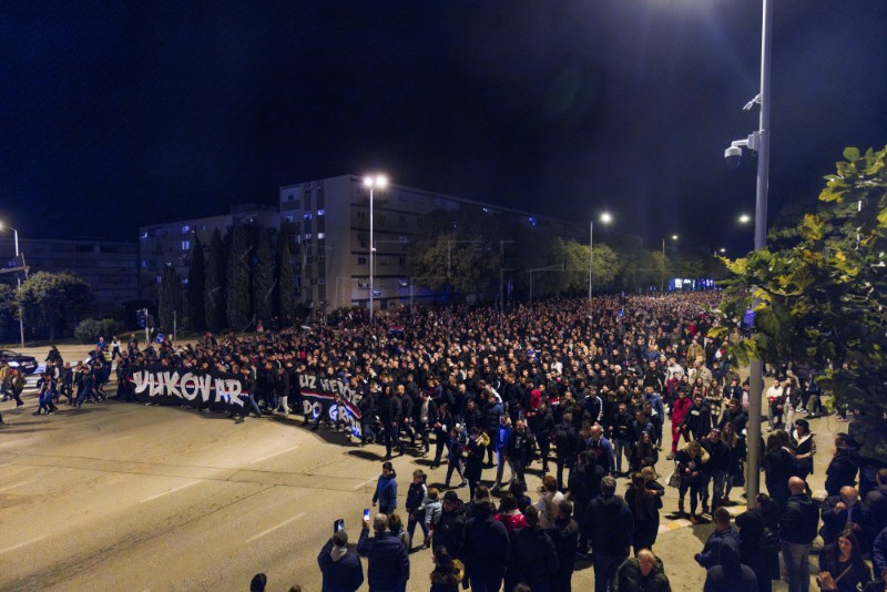 Split: Mimohod za Vukovar i Škabrnju