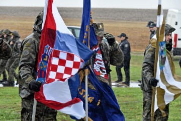 Odavanje počasti žrtvama ubijenim na Ovčari