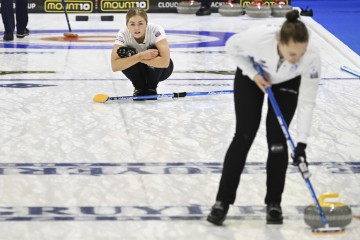 FINLAND CURLING