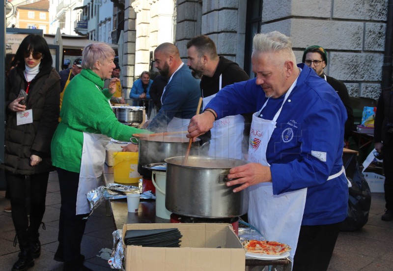 Gastro humanitarna akcija na riječkom Korzu