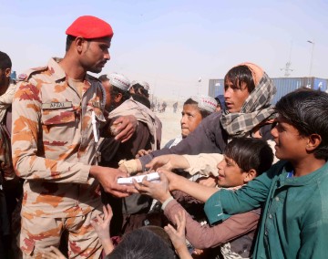 PAKISTAN AFGHANISTAN BORDER CROSSING