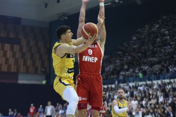 Hrvatski košarkaši uvjerljivo poraženi u Sarajevu, upitan plasman na EuroBasket