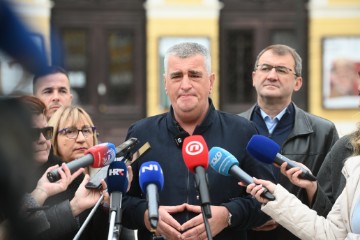 Konferencija za medije predsjedničkog kandidata Mosta Mire Bulja