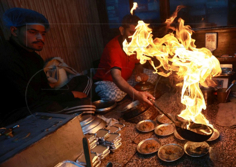 INDIA KASHMIR GASTRONOMY