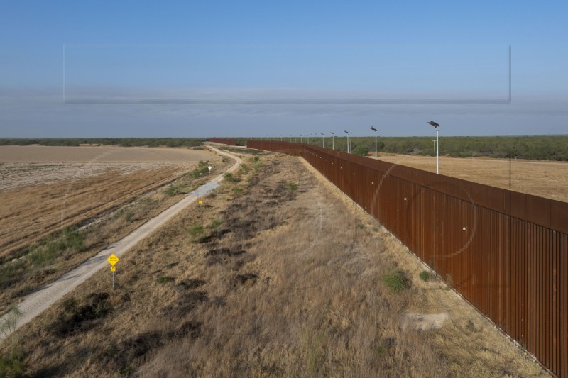 USA TEXAS US-MEXICO BORDER