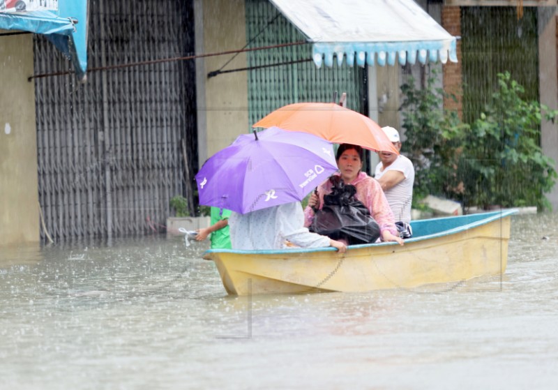 THAILAND FLOODS