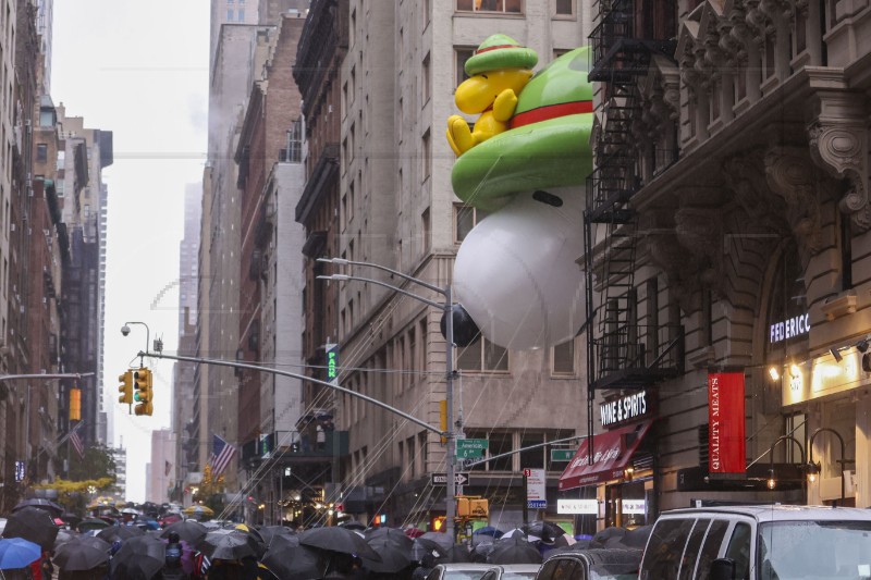 USA MACYS THANKSGIVING DAY PARADE