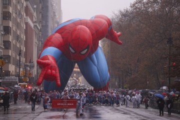 USA MACYS THANKSGIVING DAY PARADE