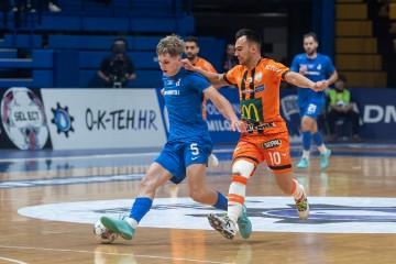 Futsal Liga: Dinamo - Etoile Lavalloise