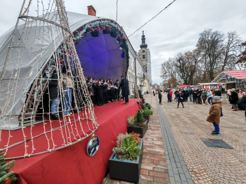 Otvoren Advent u Bjelovaru