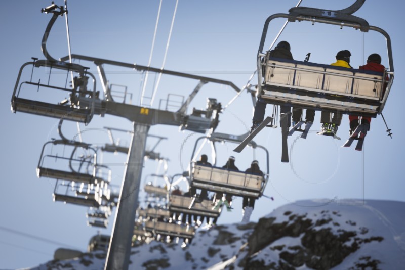 SWITZERLAND OPENING SKI SEASON