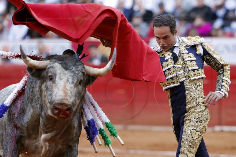 epaselect MEXICO BULLFIGHTING