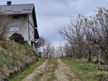 Počelo isptivanje osumnjičenih za smrt beba u Ljubešćici