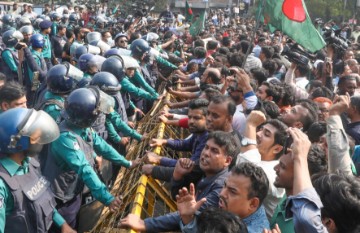 BANGLADESH INDIA PROTEST