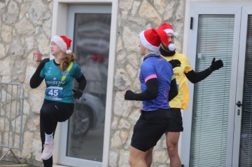 Rijeka: 9. humanitarni HoHoHo RUN na Molo longu