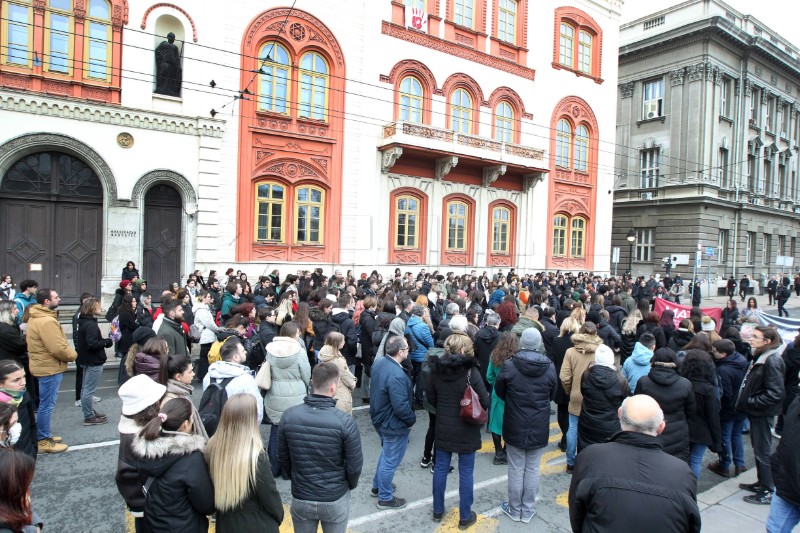 Srbija: Širi se val studentskih prosvjeda nakon novosadske nesreće