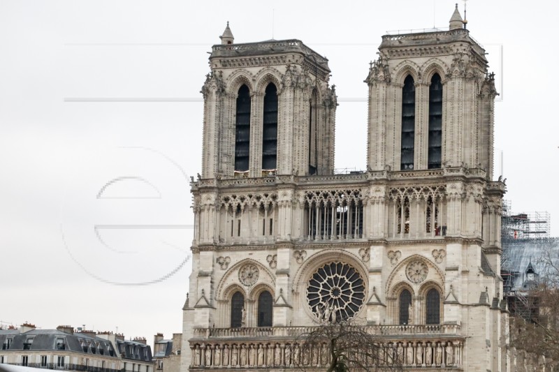 FRANCE NOTRE DAME 