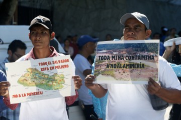 EL SALVADOR MINING PROTEST