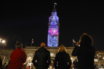 USA HOLIDAY PROJECTION ART