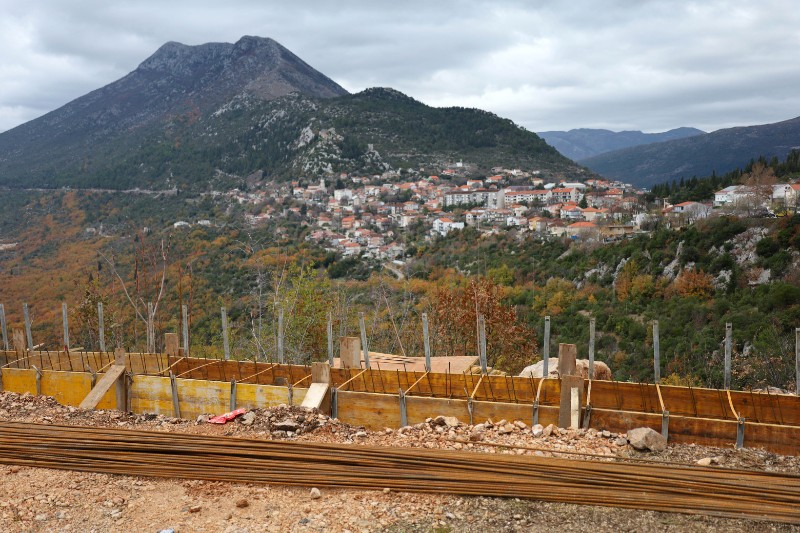 Vrgorac uređuje vidikovac s pogledom na grad