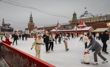 RUSSIA CHRISTMAS NEW YEAR PREPARATIONS