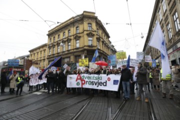 Prosvjed školskih sindikata