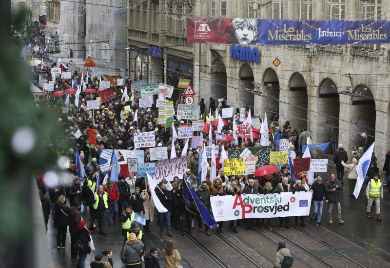 Prosvjed školskih sindikata