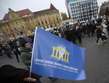 Prosvjed školskih sindikata