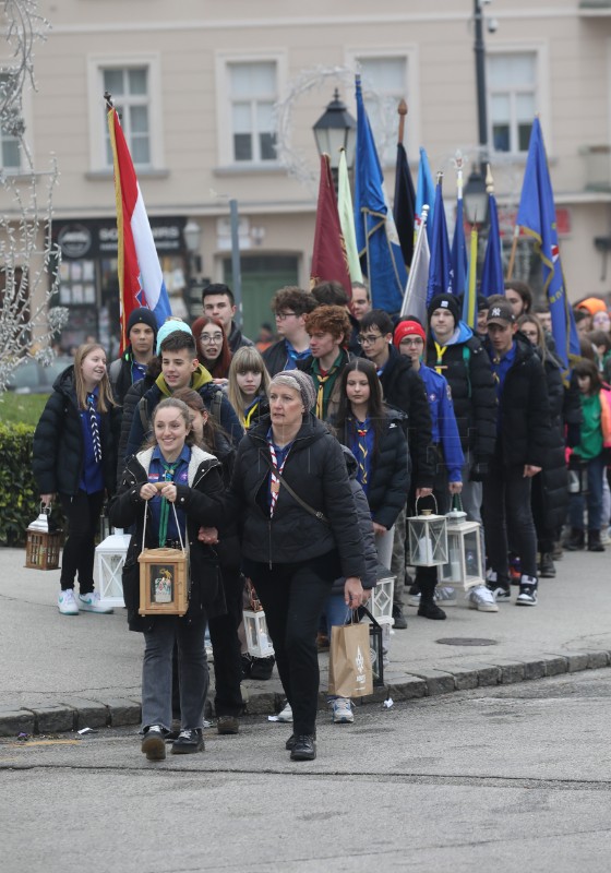 Ceremonija donošenja Betlehemskog svjetla mira u Hrvatsku