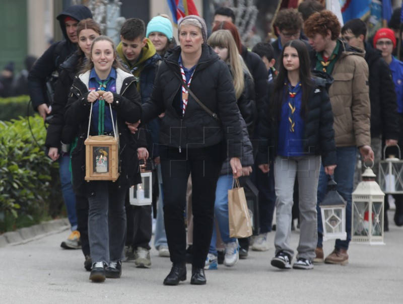 Ceremonija donošenja Betlehemskog svjetla mira u Hrvatsku