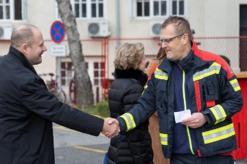 Grad Zagreb predstavio 5 novih vozila JVP-u