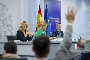 SPAIN CABINET MEETING