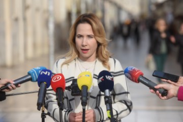 Kandidatkinja za predsjednicu Marija Selak Raspudić održala konferenciju za medije