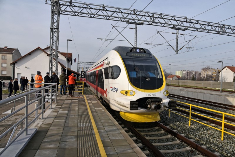 Vukovar: Butković obišao željeznički kolodvor Vukovar - Borovo Naselje