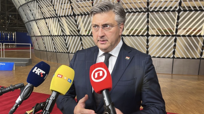 Plenković: U trećem mandatu pojačat ćemo investicije u mornaricu