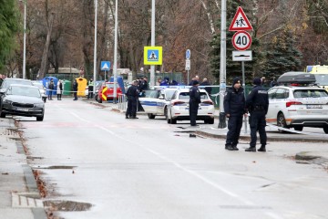 Učiteljica iz OŠ Prečko životno ugrožena, jedno dijete preminulo