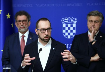 Plenković s članovima Vlade i zagrebačkim gradonačelnikom - izjave