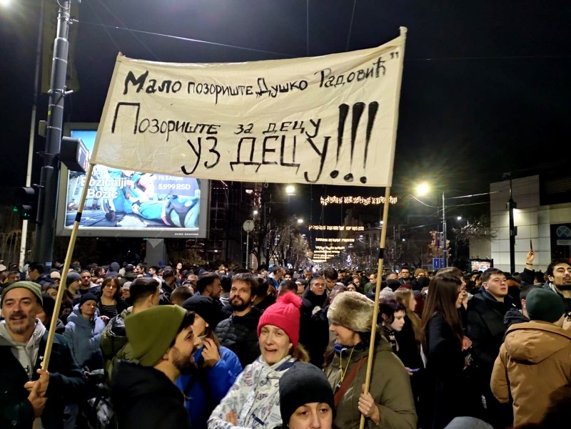 Tisuće ljudi pridružilo se studentima na prosvjedu u Beogradu