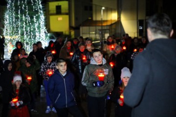 Vrgorac: Sućut i solidarnost sa žrtvama u OŠ Prečko