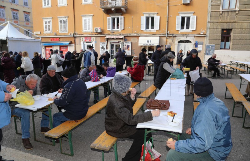 Rijeka: Predblagdanska Gastrofešta na Korzu