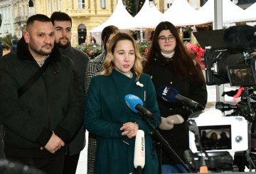 Konferencija za novinare Marije Selak Raspudić na temu iseljavanja mladih