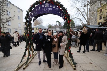 Zadar - Badnjak na zadarskim ulicama i trgovima