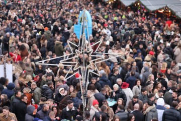 Zadar - Badnjak na zadarskim ulicama i trgovima