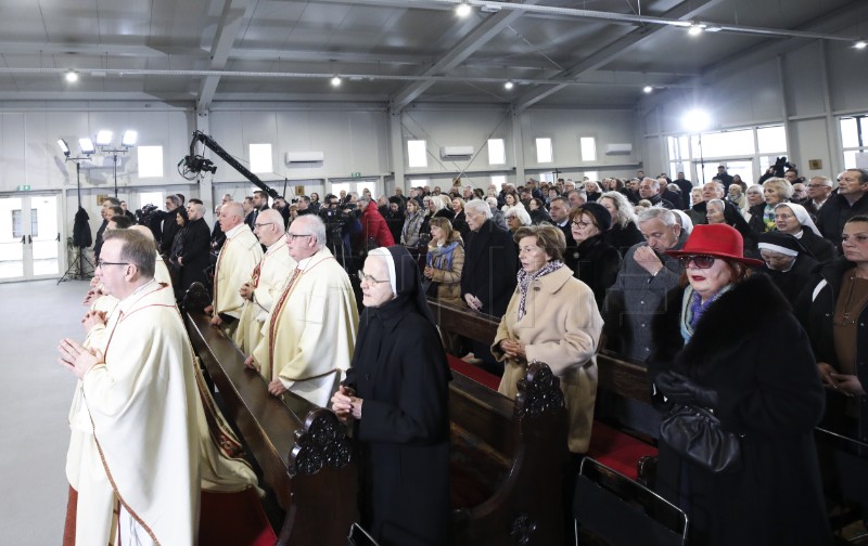 Božićna misa na zagrebačkom Kaptolu