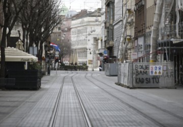 Blagdansko prijepodne u centru grada